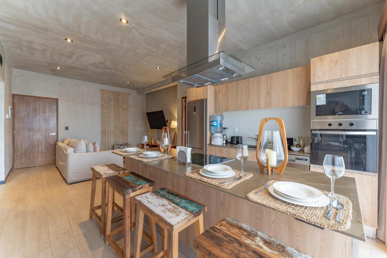 Element Apartments 툴룸 외부 사진